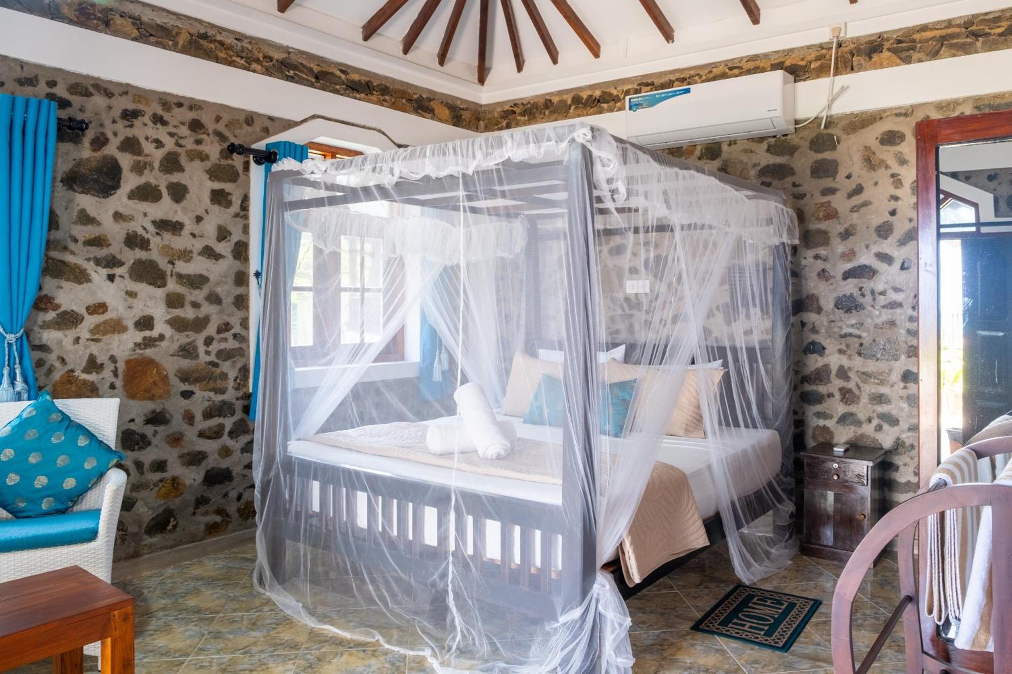 Serenity Beach Cabanas 탕갈레 외부 사진